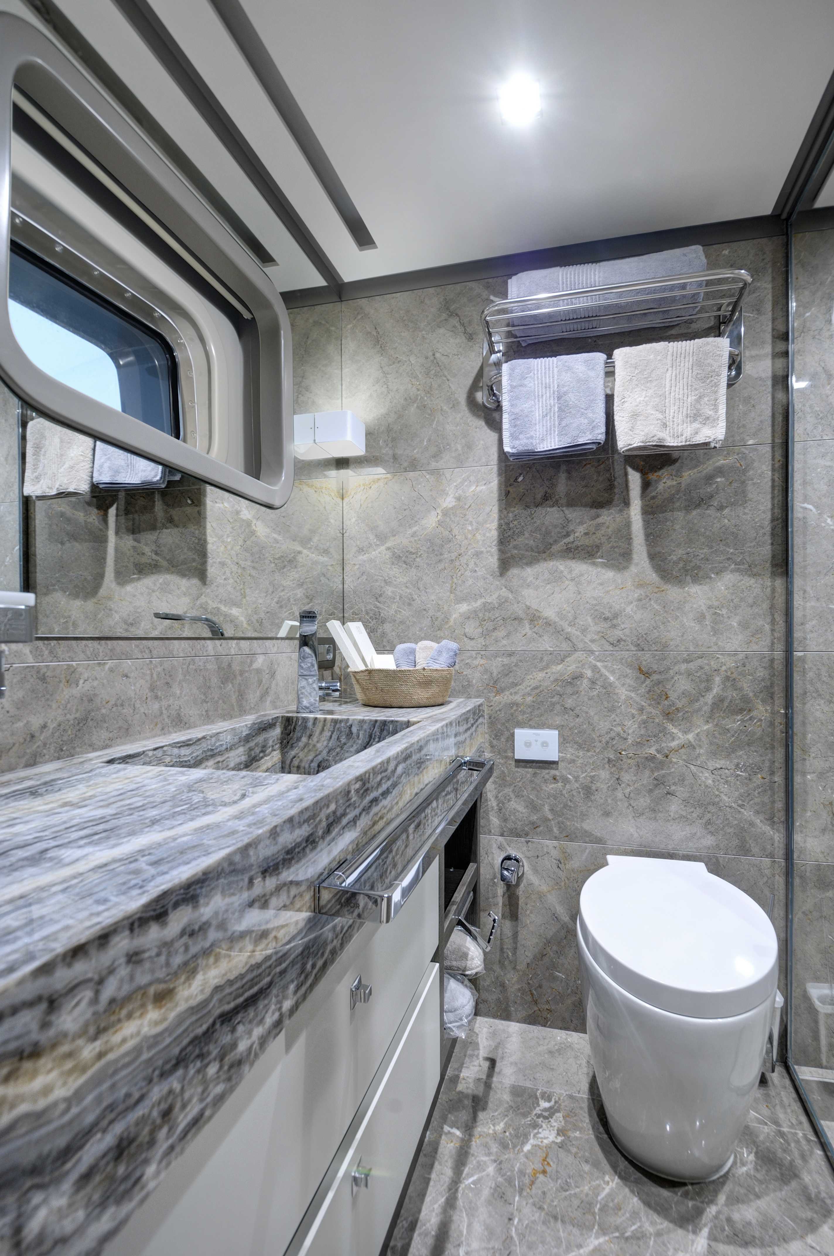 All About U 2 - Guest Cabin 3 En Suite