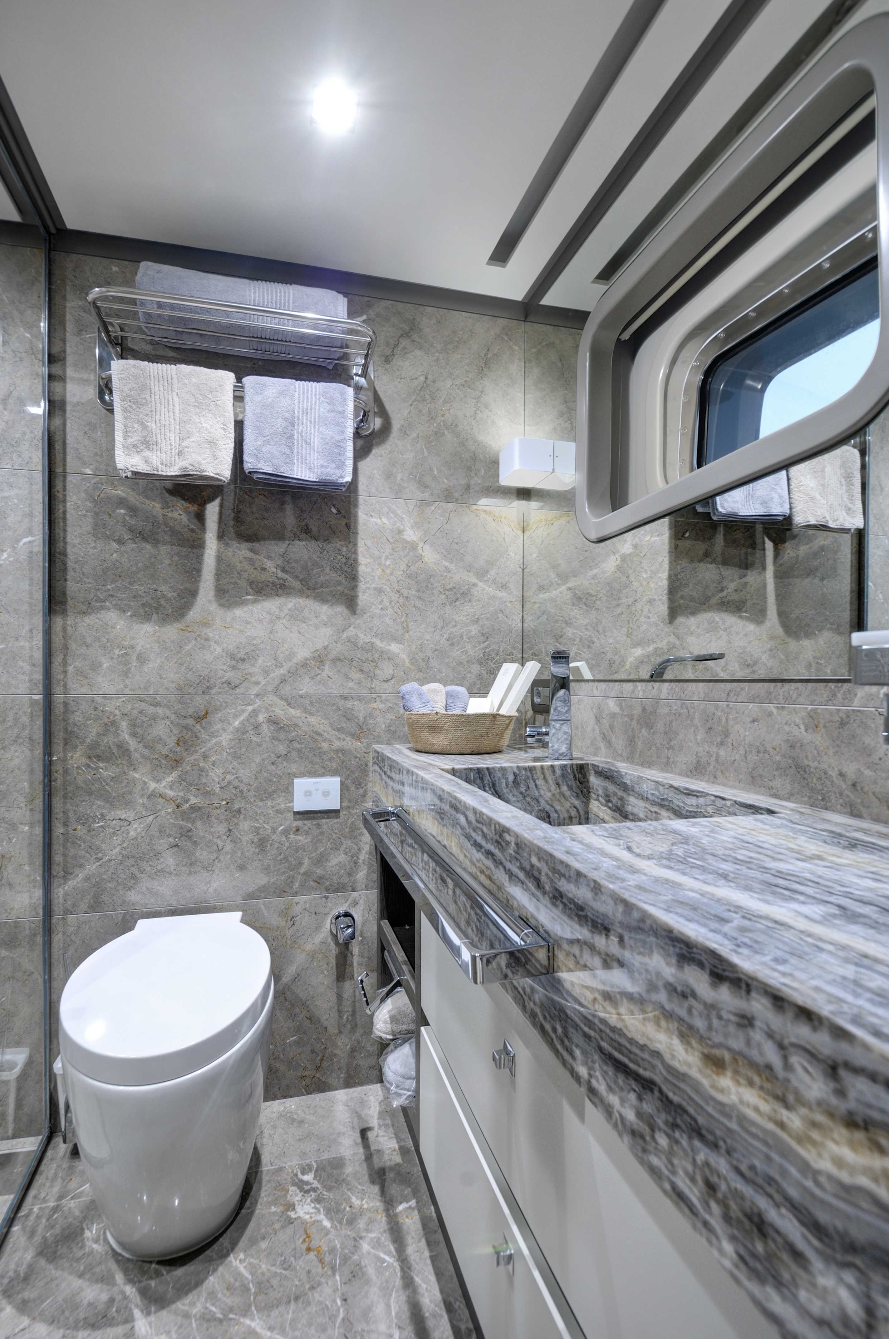 All About U 2 - Guest Cabin 4 En Suite