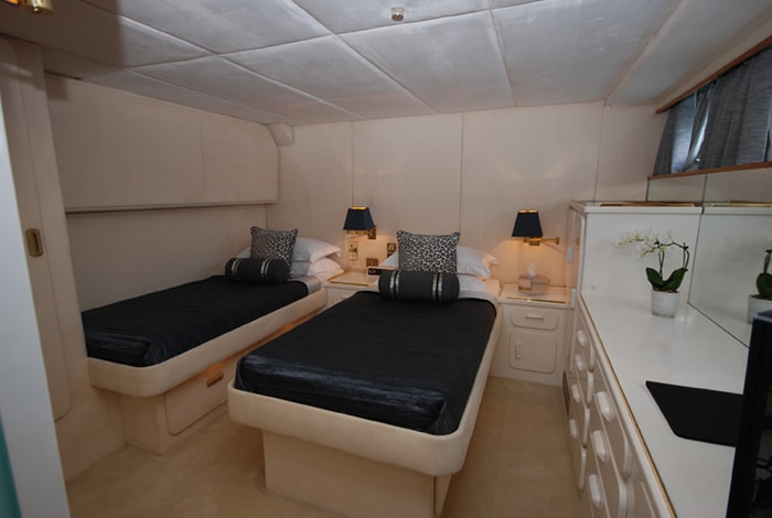 atlantic endevour twin cabin 2