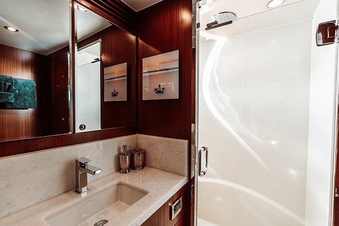 Beachfront yacht guest bathroom