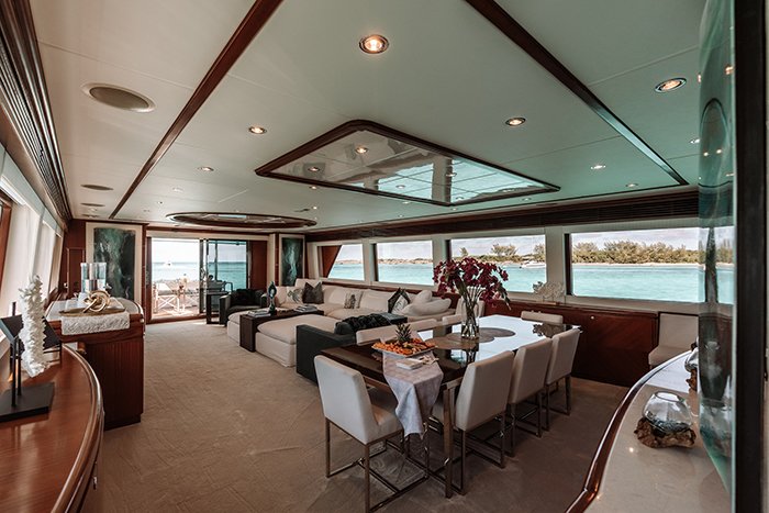 Beachfront yacht salon