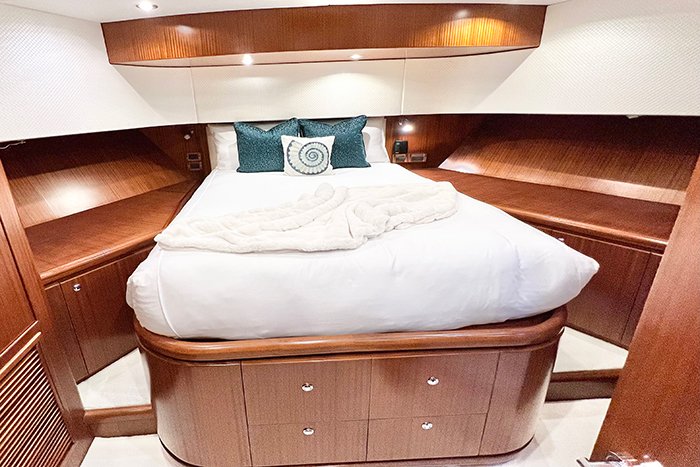 Beachfront yacht VIP cabin