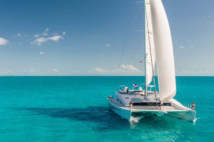 Blue Gryphon Sailing b