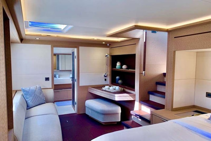 Catamaran Tellstar master stateroom study area