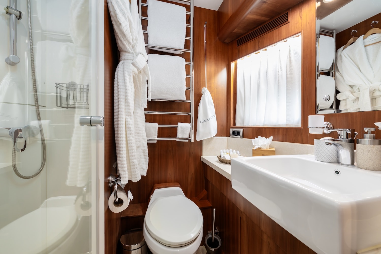 Annabel II - guest en suite 2