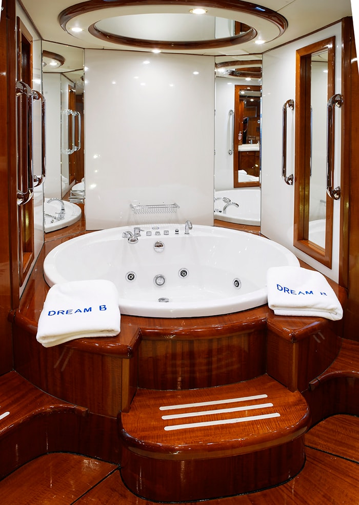 dream b master bathroom