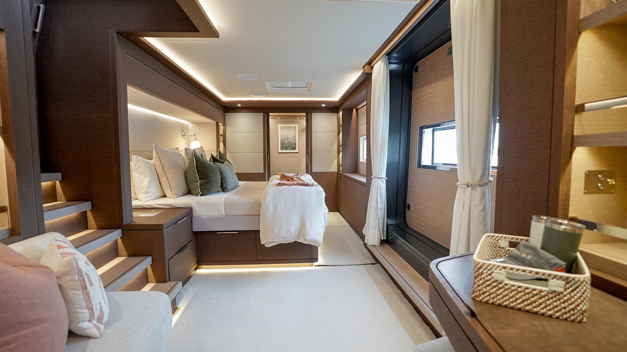 aeolus - primary cabin