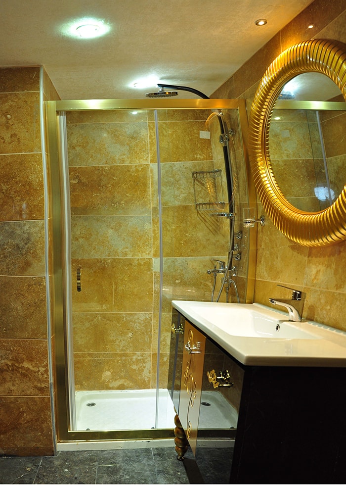 esma sultan guest bathroom