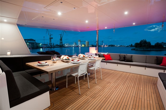 levante aft deck dining