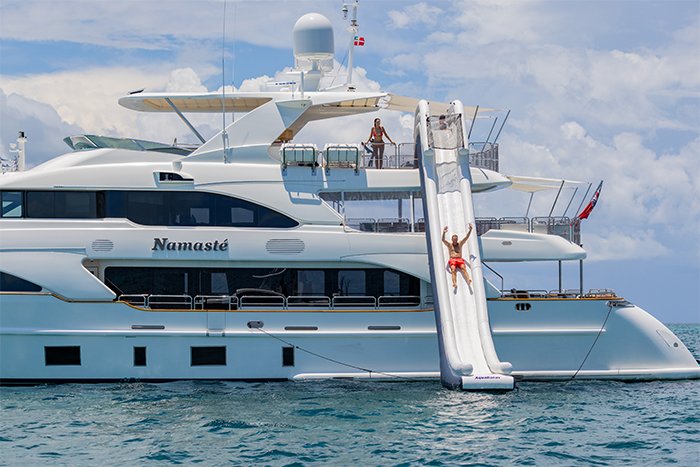 Motor yacht Namaste water slide