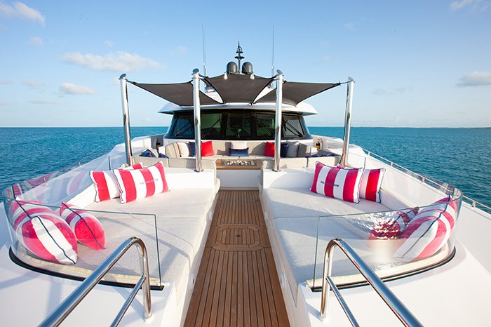 Motor Yacht No Bad Ideas 160ft portuguese bow
