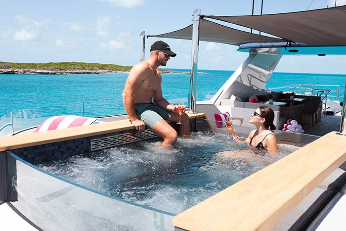 Motor Yacht No Bad Ideas 160ft sundeck jacuzzi b