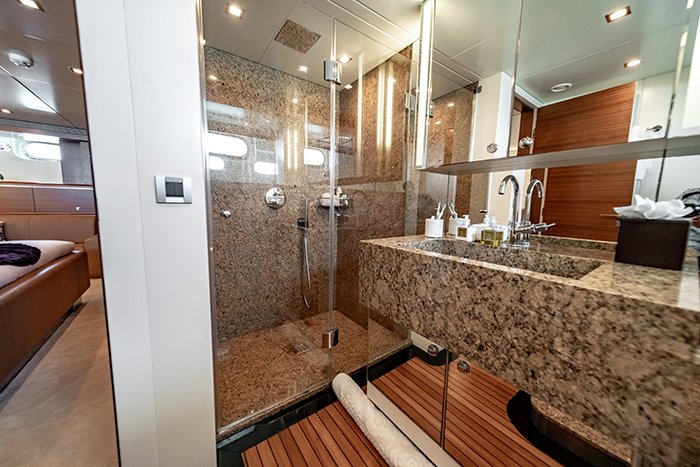 Motor yacht Sea Axis VIP En Suite