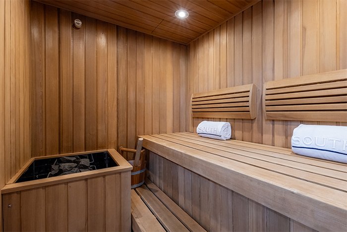 Motor yacht South sauna b