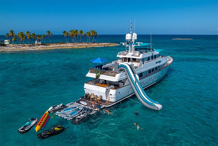 Motor yacht Sweet Escape slide and water toys