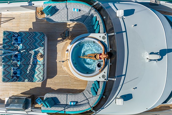 Motor yacht Sweet Escape sundeck aerial view