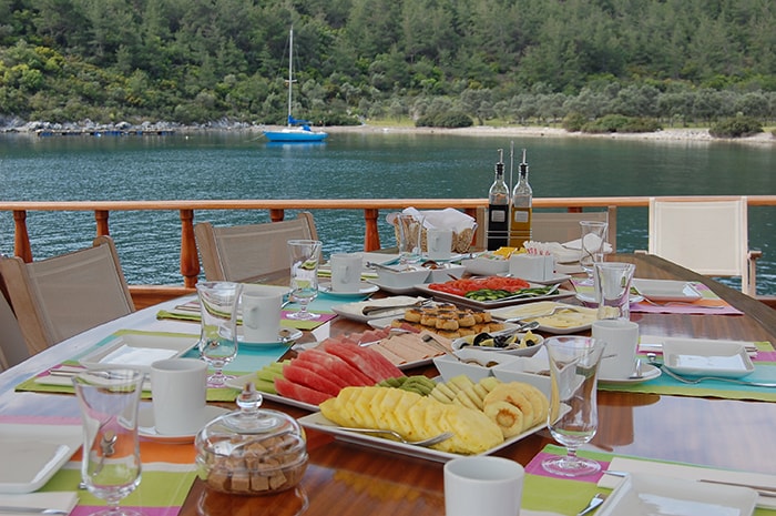 papa joe deck breakfast