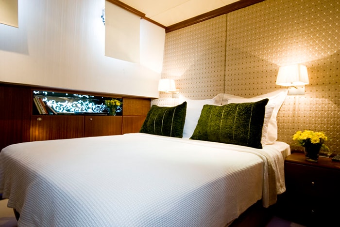 papa joe guest cabin