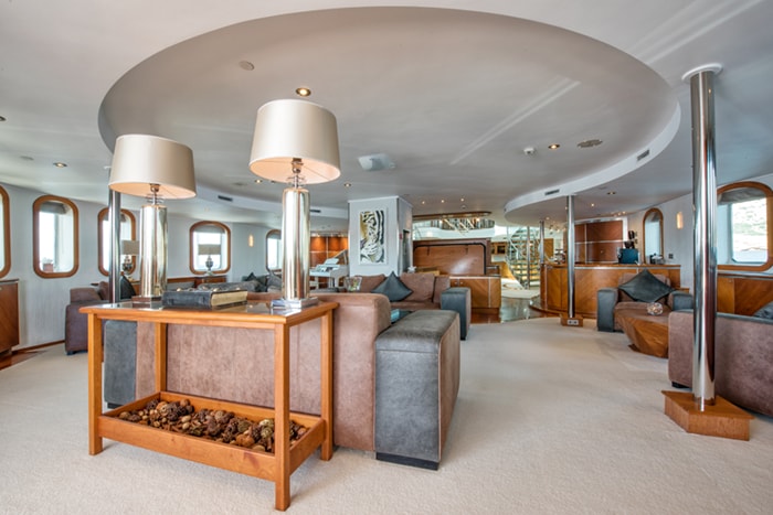 Sherakhan Main Salon