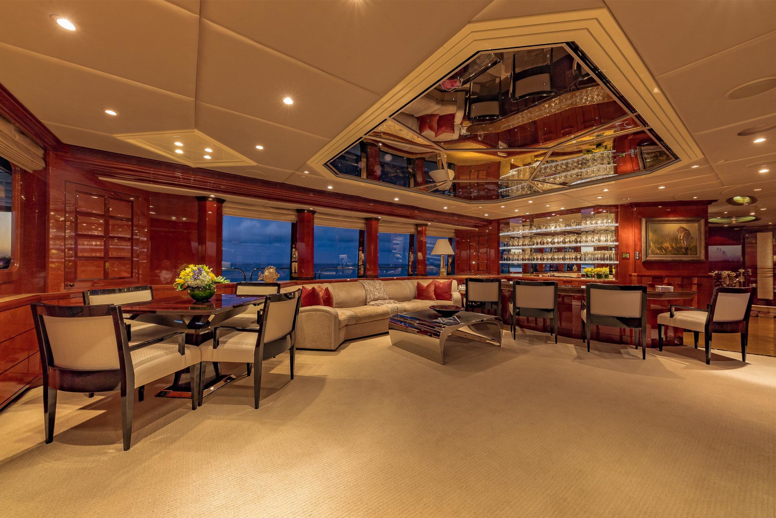 i love this boat - skylounge