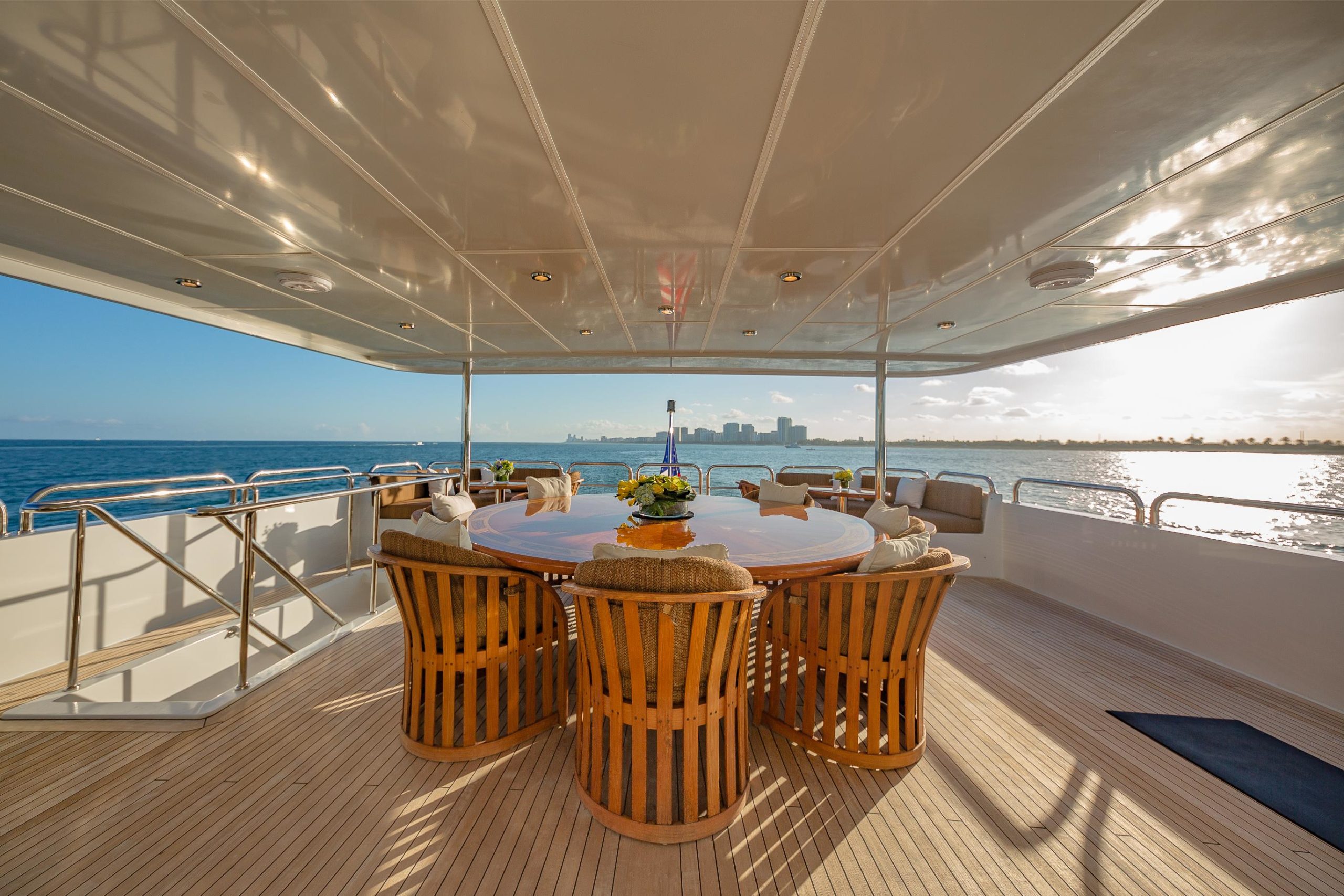 i love this boat - skylounge deck