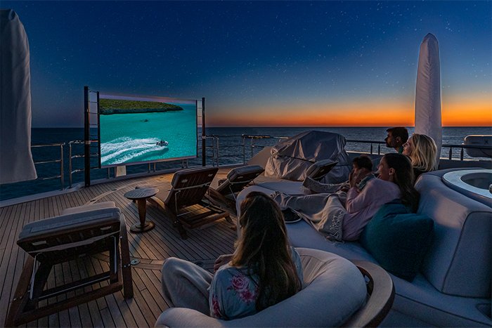 Starship 185 movies under the stars