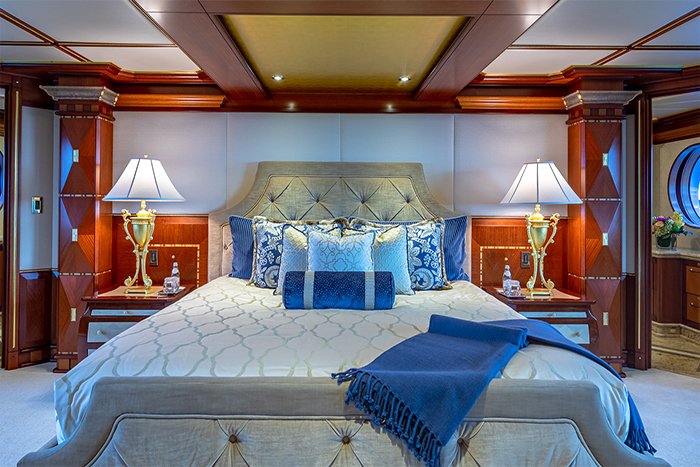 Starship 185 yacht master cabin b
