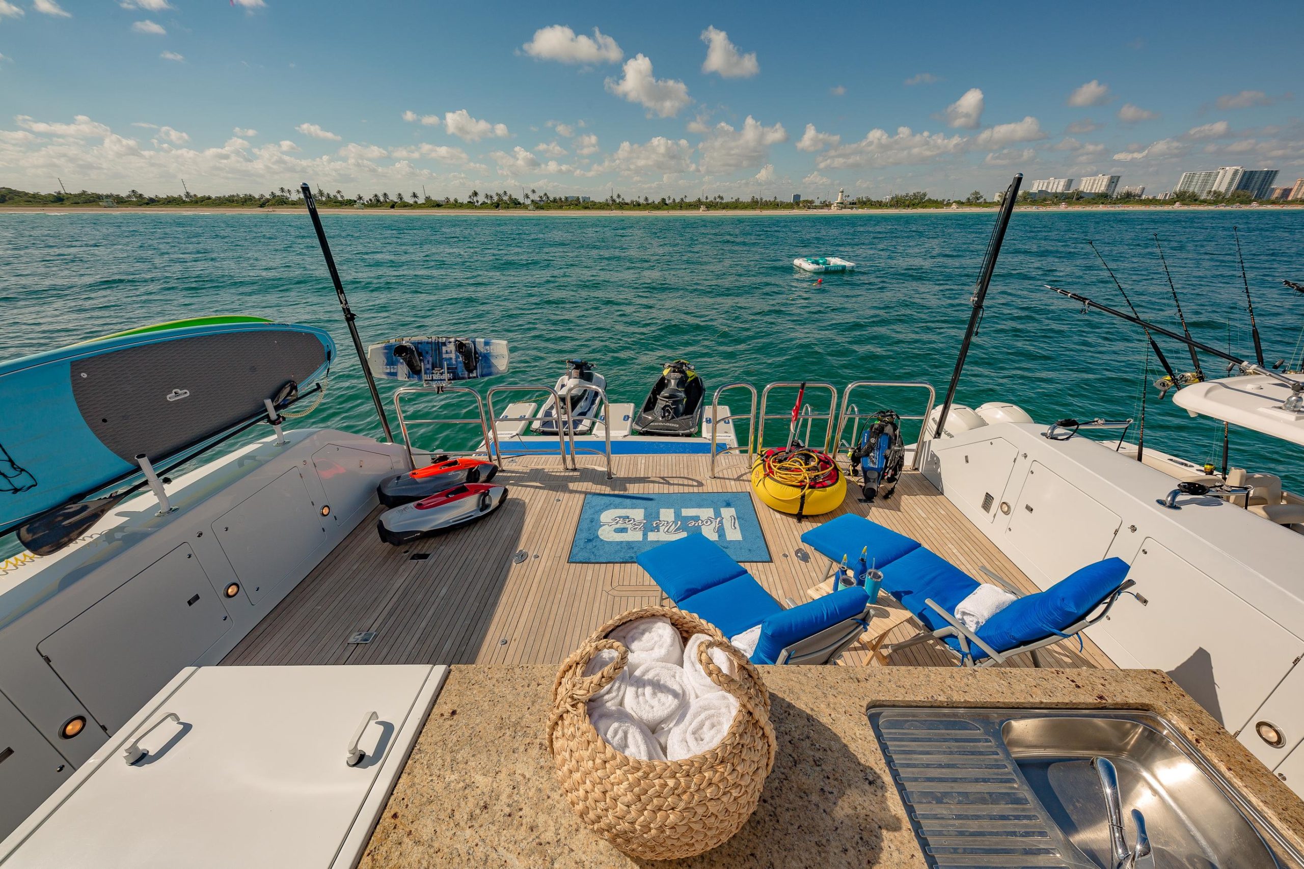 i love this boat - swim platform