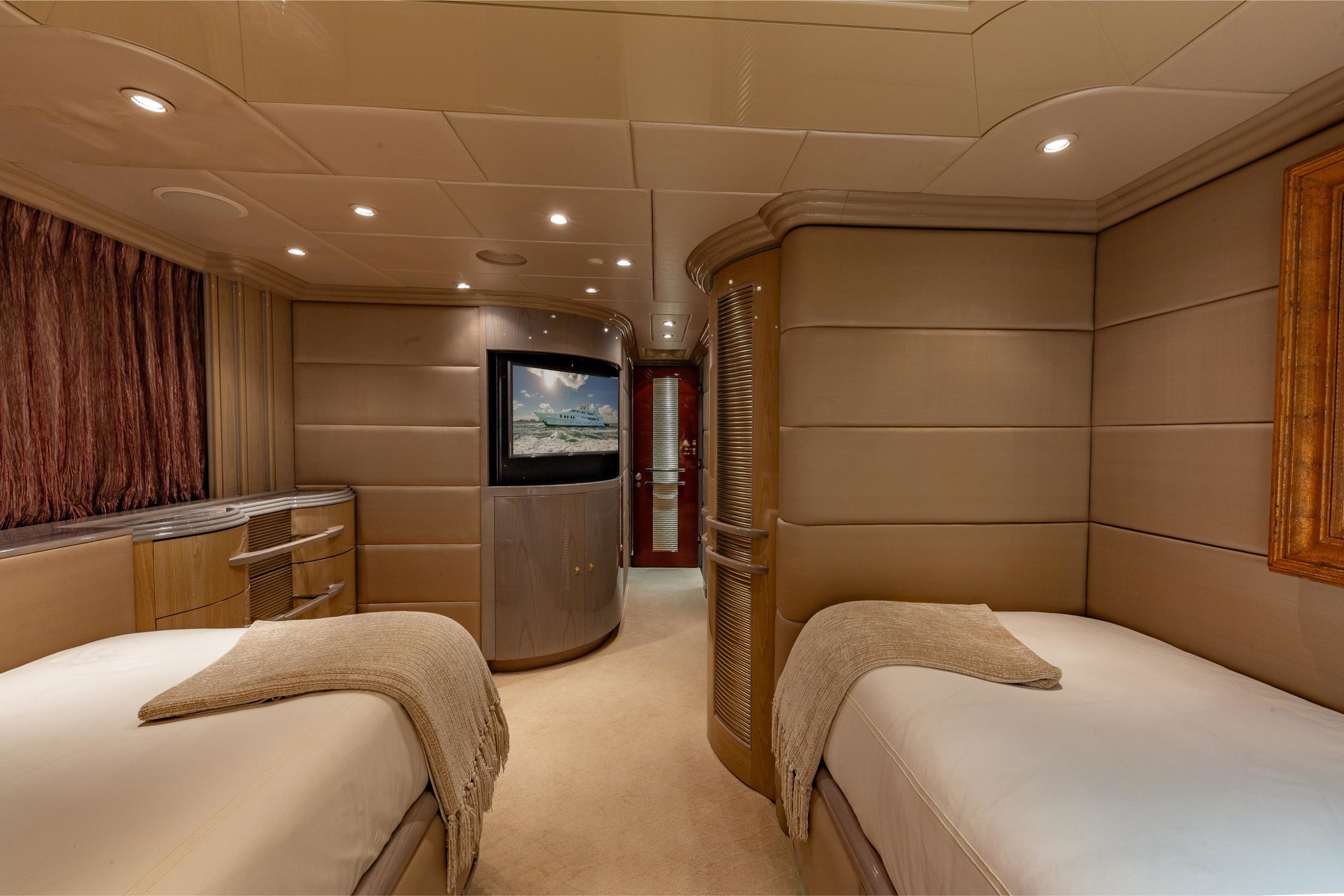 i love this boat - twin stateroom #1