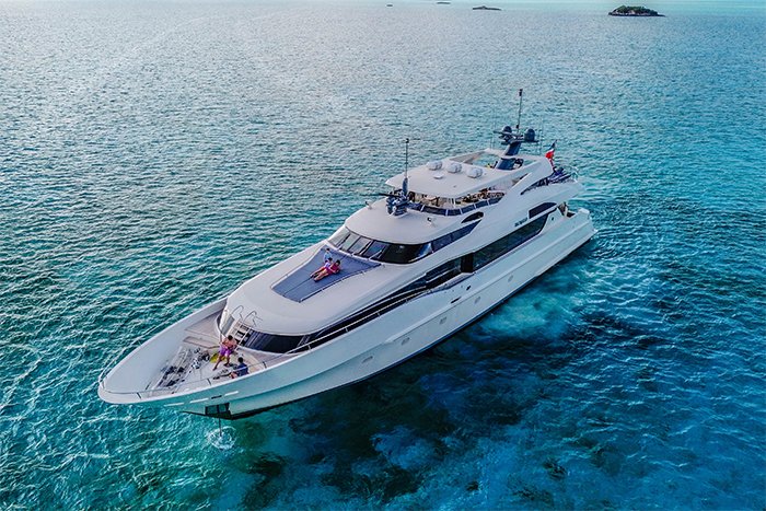 Yacht Blacksheep profile