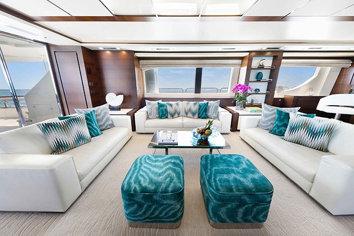Yacht Insieme Main Salon