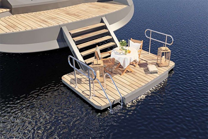 Yacht Life is Good swim platform