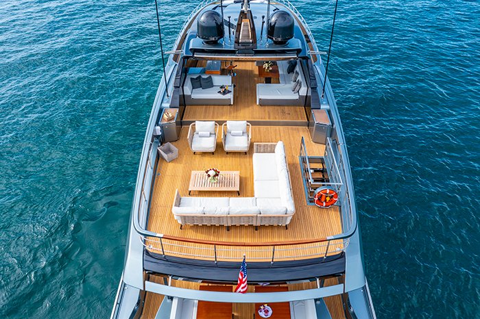 Yacht Tasty Waves deck view
