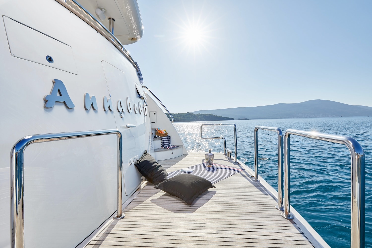 Annabel II - swim platform 2